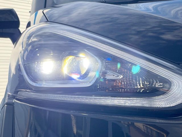 TOYOTA SIENTA HYBRID 2018