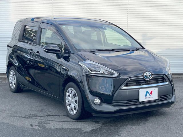 TOYOTA SIENTA HYBRID 2018