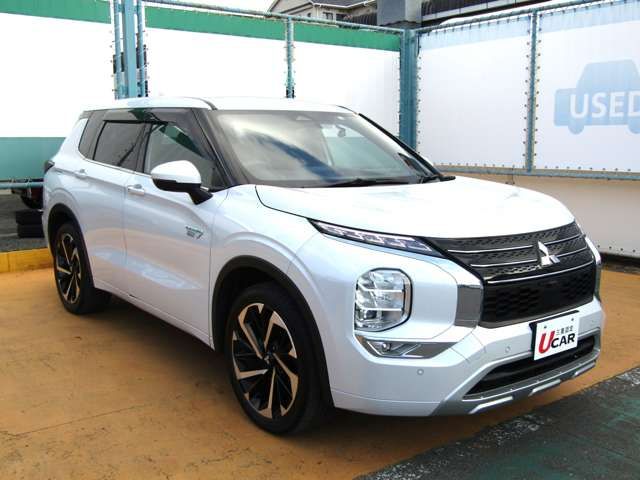 MITSUBISHI OUTLANDER PHEV 2022