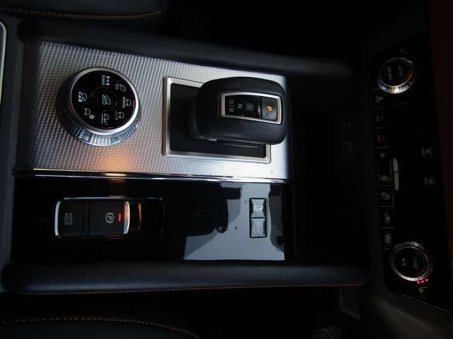 MITSUBISHI OUTLANDER PHEV 2022