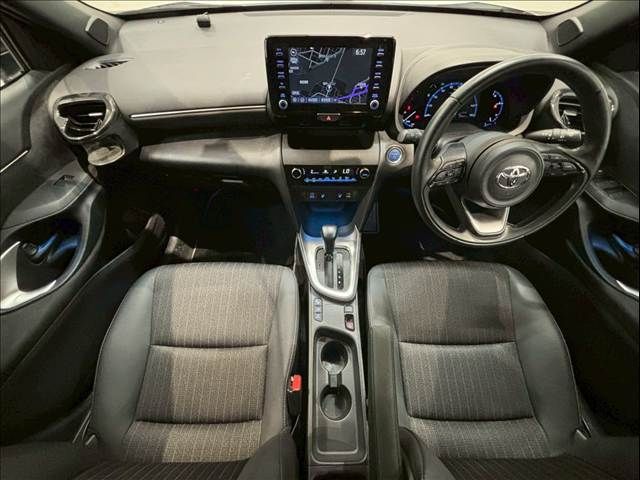 TOYOTA YARIS CROSS HYBRID 2022