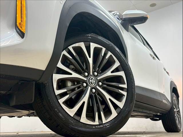 TOYOTA YARIS CROSS HYBRID 2022