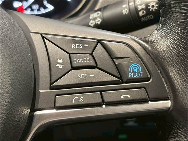 NISSAN X-TRAIL HYBRID 4WD 2019