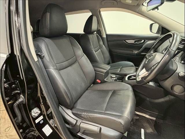 NISSAN X-TRAIL HYBRID 4WD 2019