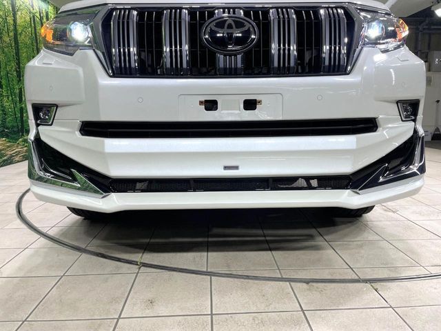 TOYOTA LANDCRUISER PRADO 2022