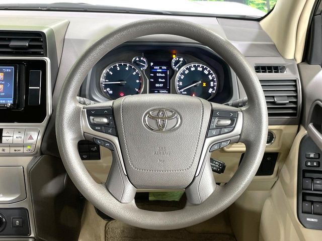 TOYOTA LANDCRUISER PRADO 2022