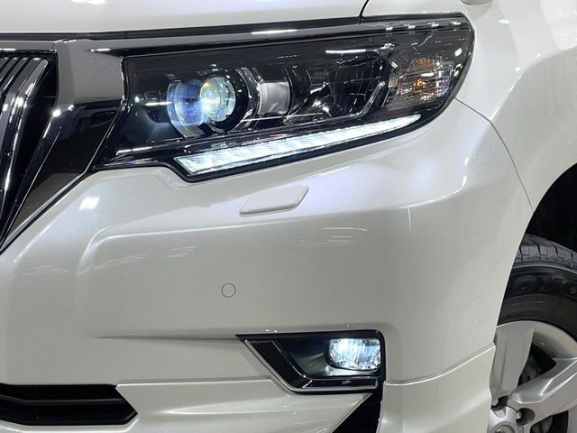 TOYOTA LANDCRUISER PRADO 2022