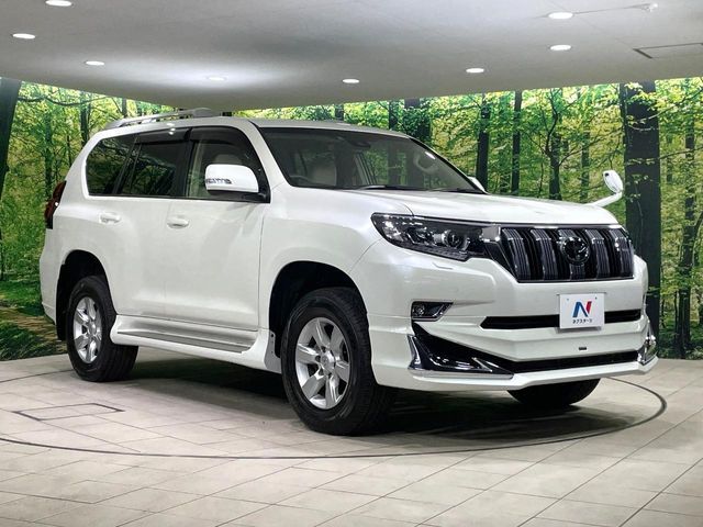 TOYOTA LANDCRUISER PRADO 2022