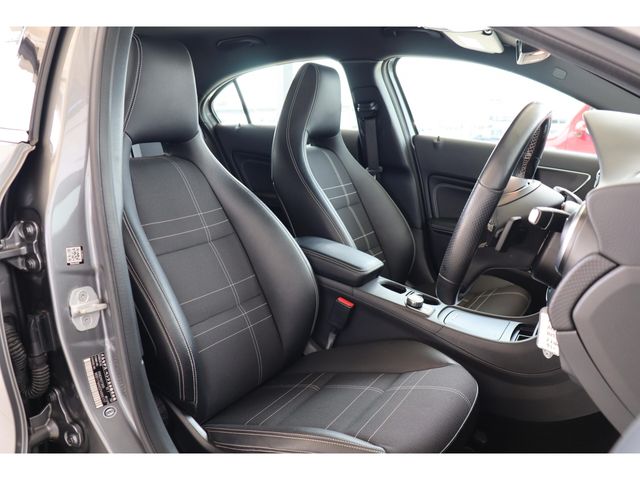 MERCEDES BENZ MERCEDES BENZ A class 2015