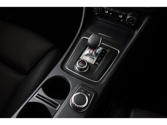 MERCEDES BENZ MERCEDES AMG CLA Shooting Brake 2016