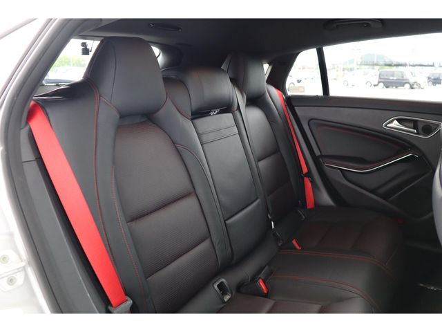 MERCEDES BENZ MERCEDES AMG CLA Shooting Brake 2016