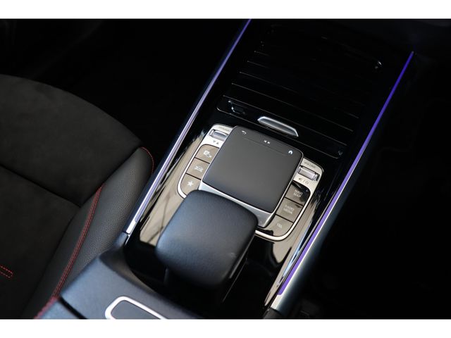 MERCEDES BENZ MERCEDES BENZ GLB 2020