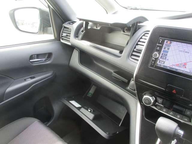 NISSAN SERENA  S-HYBRID 4WD 2019