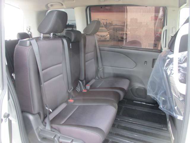 NISSAN SERENA  S-HYBRID 4WD 2019