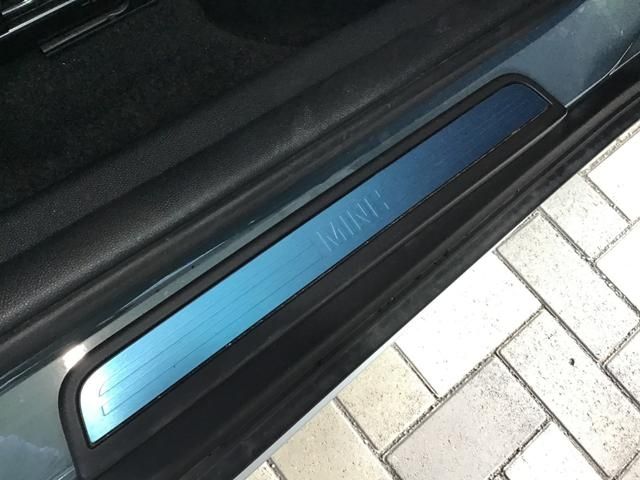 BMW MINI COOPER D CROSSOVER 2022