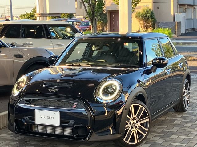 BMW MINI COOPER SD 5DOOR 2023