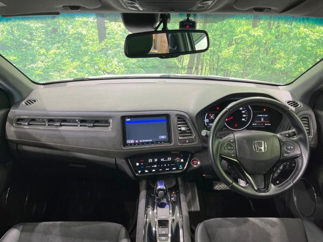 HONDA VEZEL HYBRID 2017