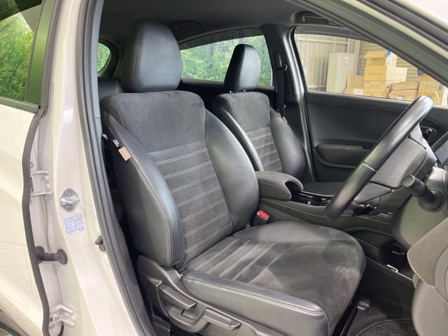 HONDA VEZEL HYBRID 2017