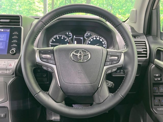 TOYOTA LANDCRUISER PRADO 2023