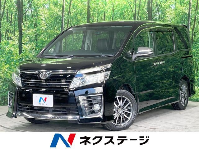 TOYOTA VOXY 2015