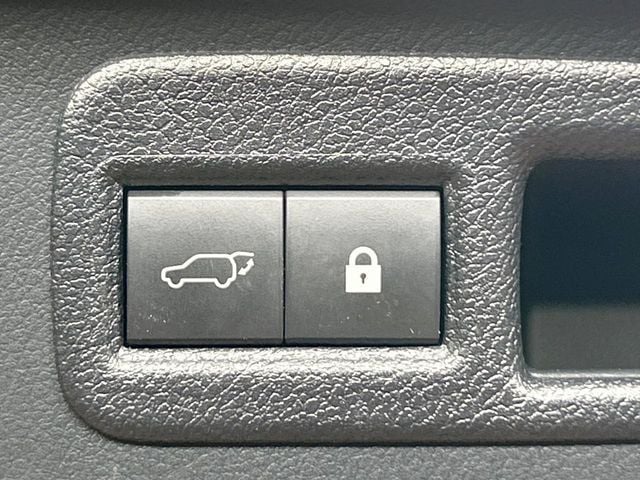 TOYOTA LEXUS NX300h 2019