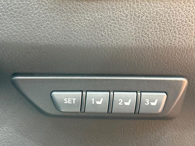 TOYOTA LEXUS NX300h 2019