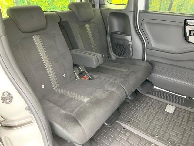 HONDA N BOX CUSTOM 2021