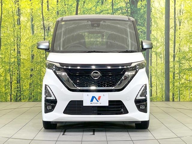 NISSAN ROOX 2020
