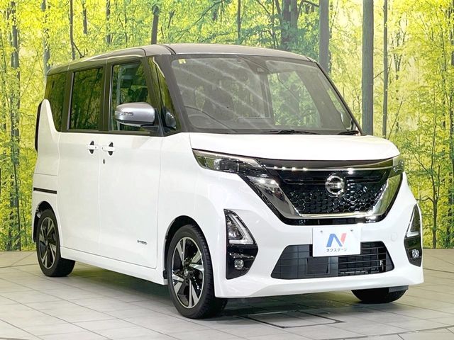 NISSAN ROOX 2020