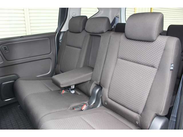 HONDA FREED HYBRID 2023