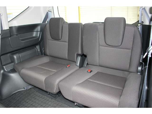 HONDA FREED HYBRID 2023