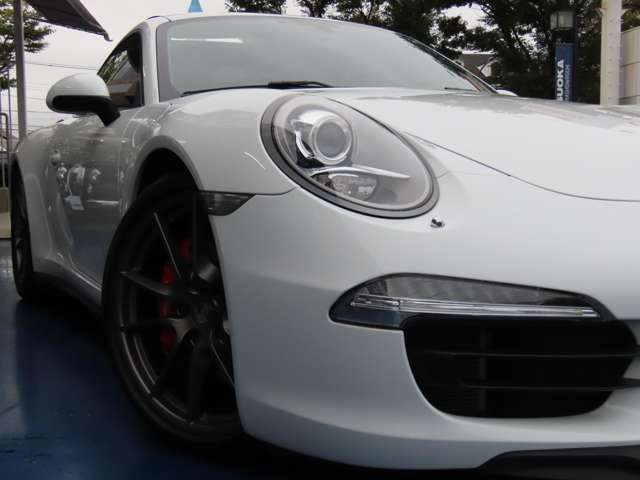 PORSCHE PORSCHE 911 2013