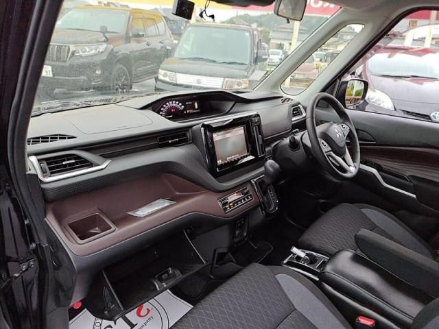 MITSUBISHI DELICA D:2 CUSTOM 2WD 2023