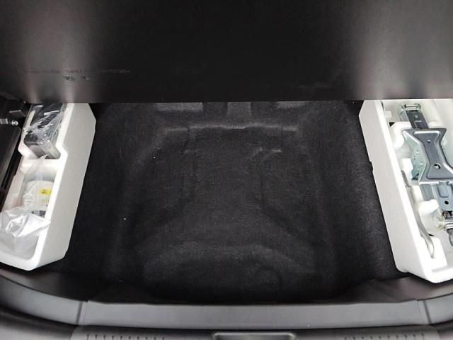 MITSUBISHI DELICA D:2 CUSTOM 2WD 2023