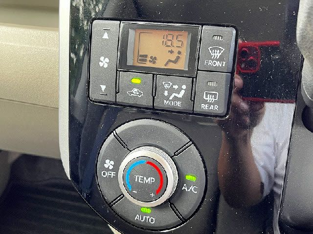 DAIHATSU TANTO 4WD 2018