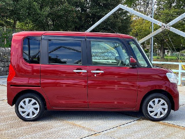 DAIHATSU TANTO 4WD 2018