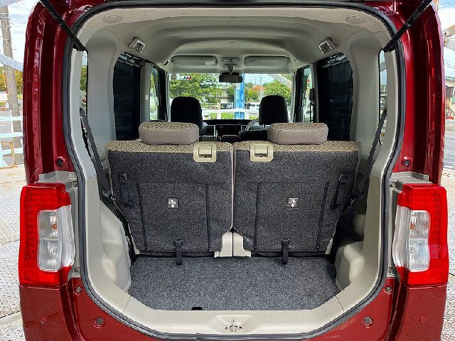 DAIHATSU TANTO 4WD 2018