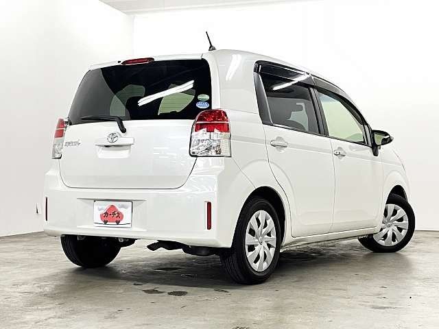 TOYOTA SPADE 2015