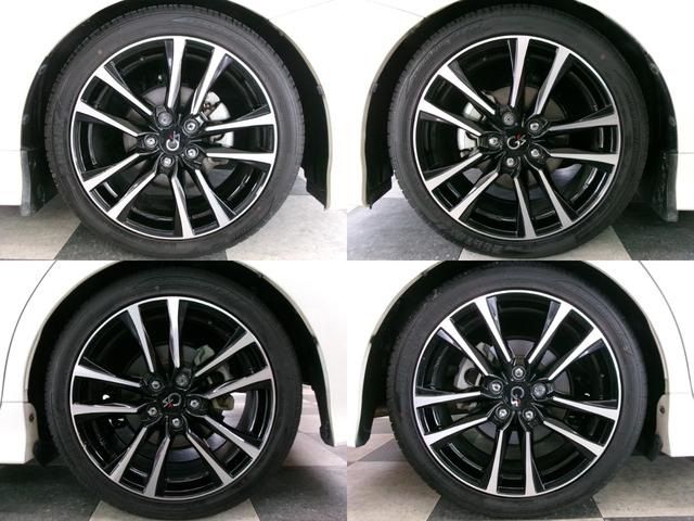 TOYOTA PRIUS Alpha 2016