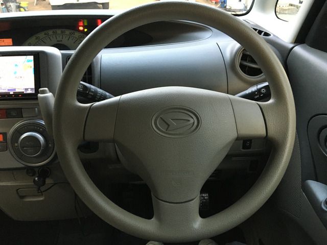 DAIHATSU TANTO 2009