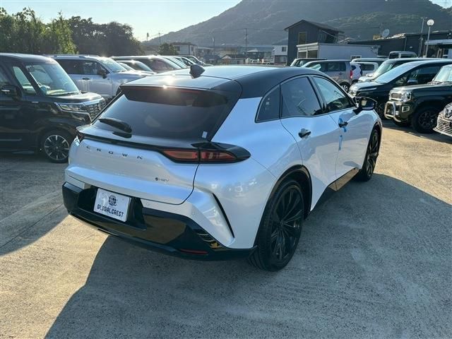 TOYOTA CROWN SPORT 2024