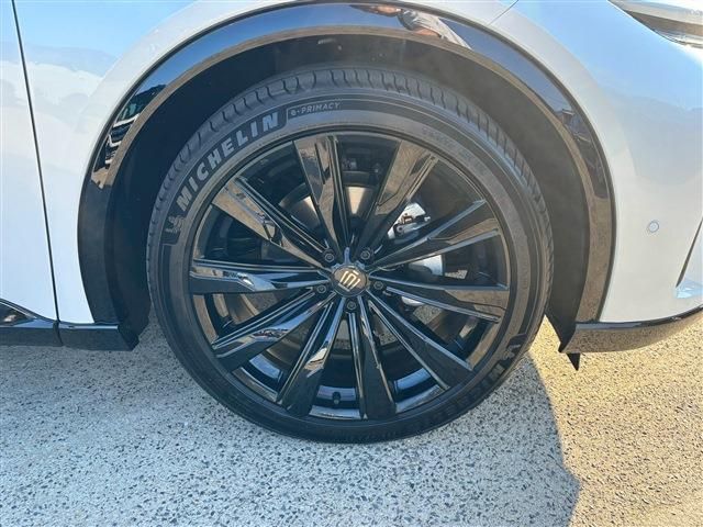 TOYOTA CROWN SPORT 2024