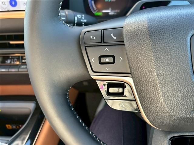 TOYOTA CROWN SPORT 2024