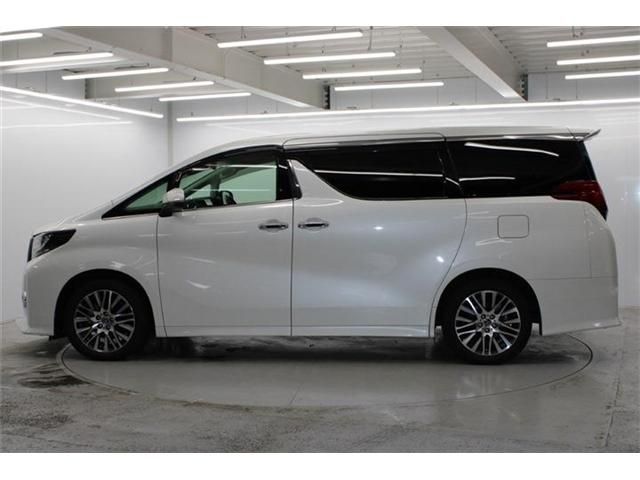 TOYOTA ALPHARD 2015