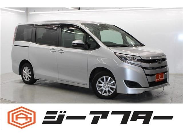 TOYOTA NOAH 2018