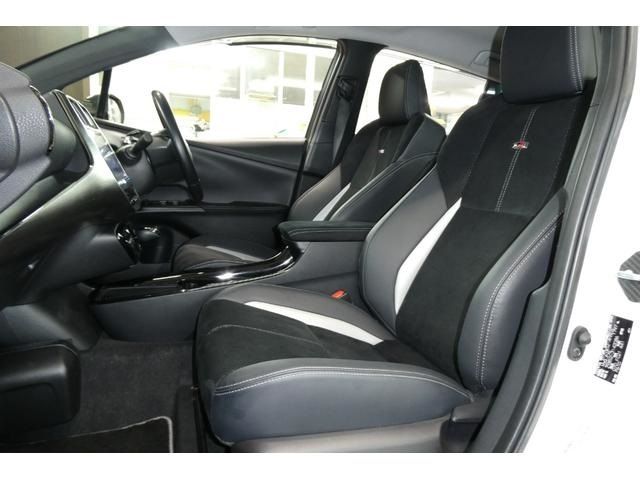 TOYOTA PRIUS PHV 2019