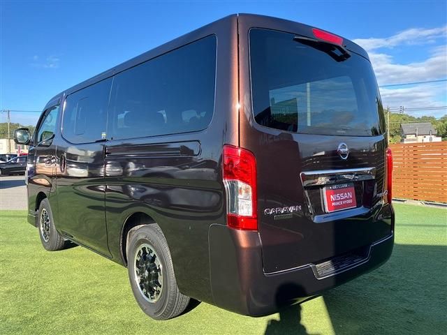 NISSAN NV350 CARAVAN 2021