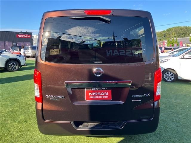 NISSAN NV350 CARAVAN 2021