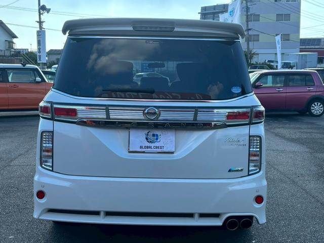 NISSAN ELGRAND 2012