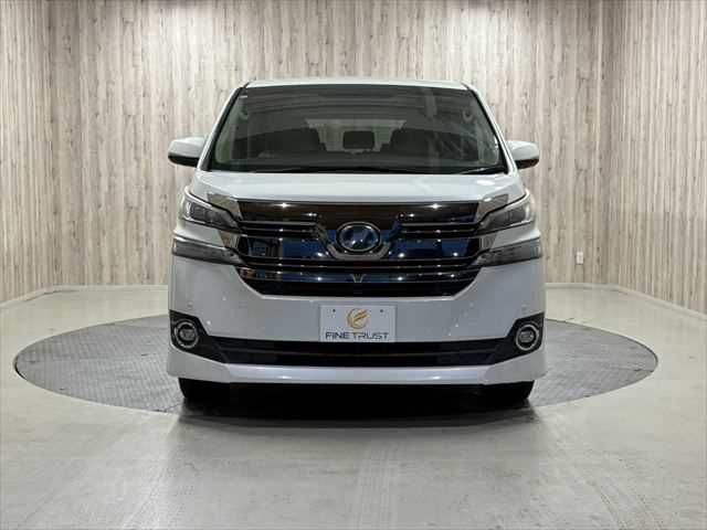 TOYOTA VELLFIRE  HYBRID 4WD 2015